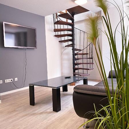 Traumhaftes Privatzimmer In Karlsruhe Ngoại thất bức ảnh