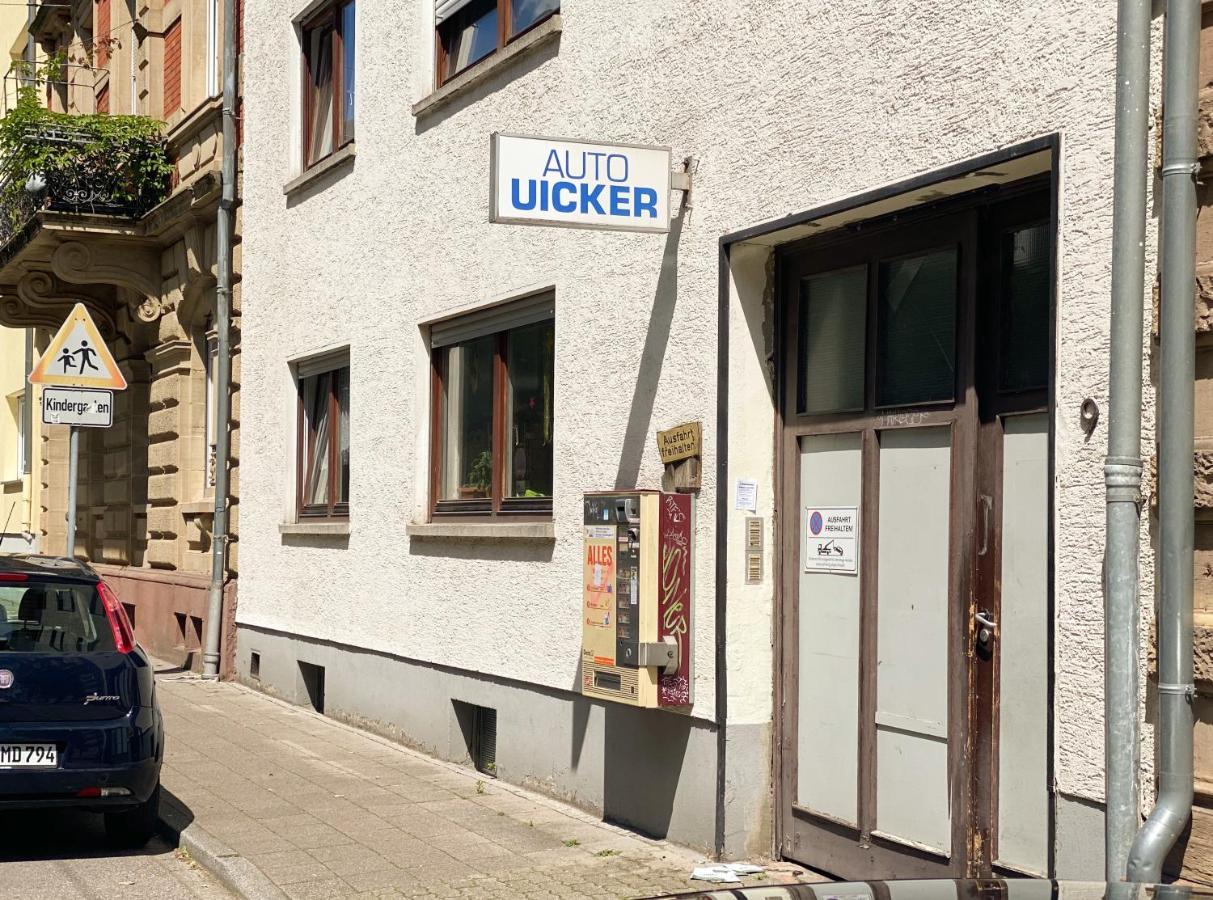 Traumhaftes Privatzimmer In Karlsruhe Ngoại thất bức ảnh