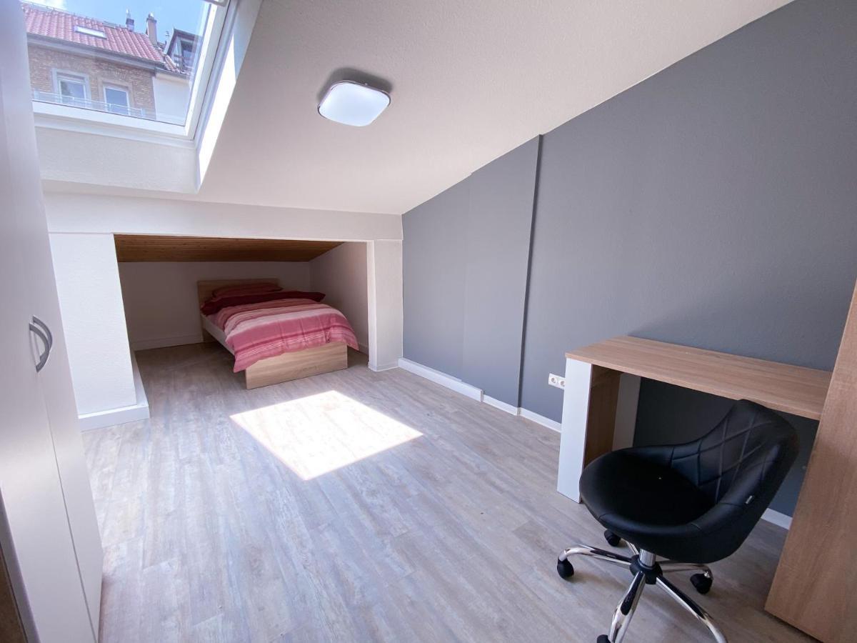Traumhaftes Privatzimmer In Karlsruhe Ngoại thất bức ảnh